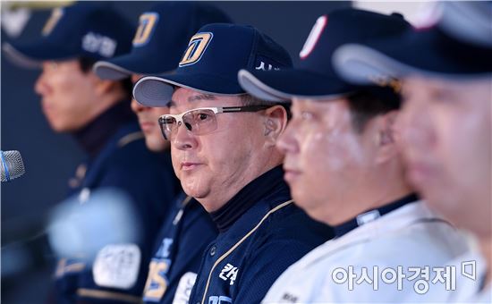 [포토]김경문 감독, '이번엔 반드시…'