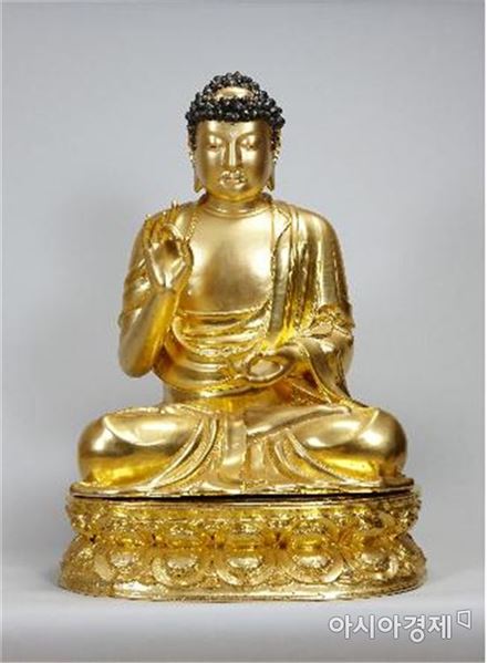 해인사 국보급 불상에서 고려불경 무더기 발견 