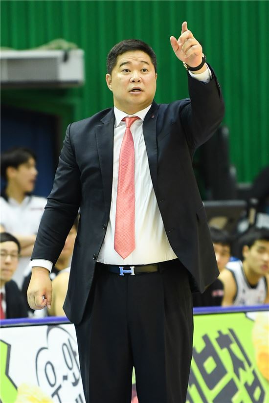 현주엽 감독 [사진=KBL 제공]