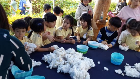 영등포구 문래 목화마을 축제 열어  