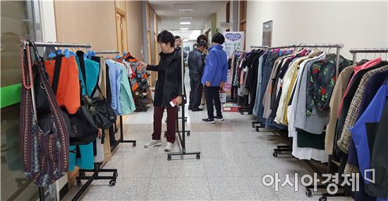 알뜰 나눔장터 곡성‘옥과마켓’운영