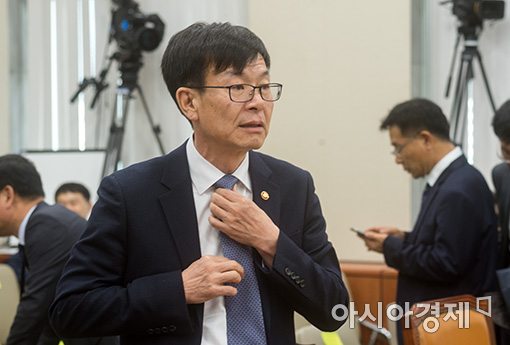 [2017국감]김상조 "獨 자동차 담합, 국내법 위반여부 곧 결론낼 것"