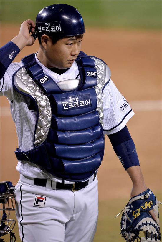 [PO 4차전] 두산 양의지 결장…NC 지석훈 선발