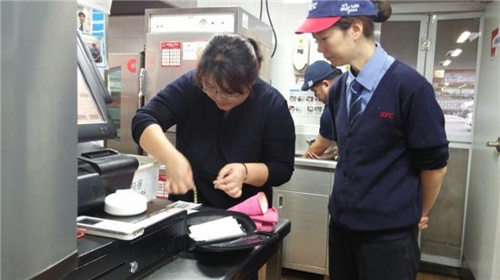 관악구민 산가 측정된 깨끗한 치킨 먹을 수 있어 