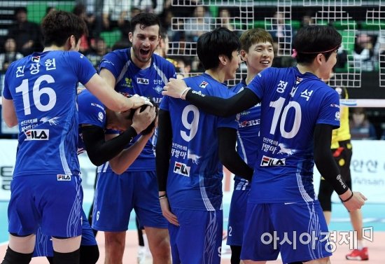 [포토]대한항공, OK저축은행 제압