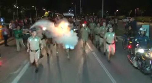 나치· 우주 ·담뱃불…'파란만장' 성화봉송 역사