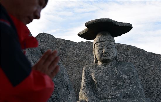 [여행만리]절에 왜 왔노, 최선을 다하면 되는기라~