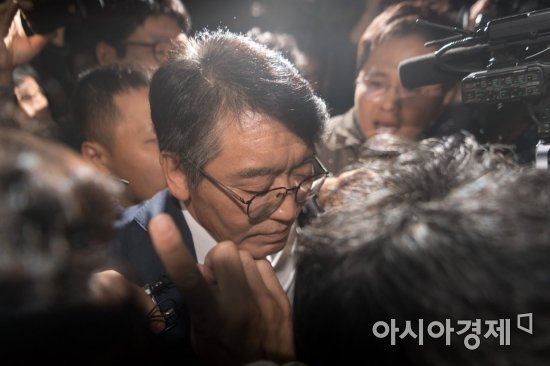 고대영 사장, KBS노조원 항의속 국감 출석