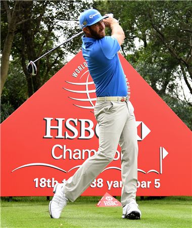 존슨 4언더파 "WGC슬래머 파워 봤지?"