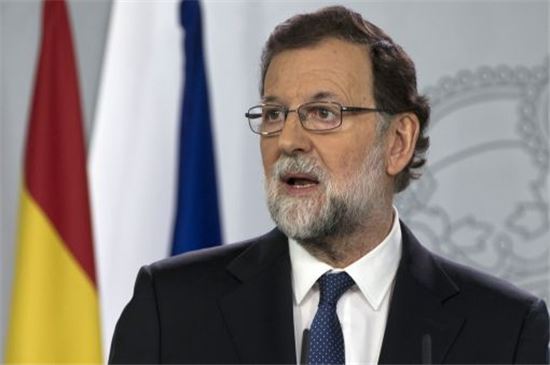 스페인 마리아노 라호이 스페인 총리의 12월 조기선거 카드로 카탈루냐의 정당들은 혼란 속에 빠졌다. 라호이 총리 모습(사진=연합뉴스)