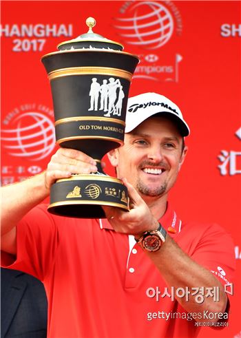 로즈, 넘버 1 상대로 "8타 차 뒤집기 쇼"