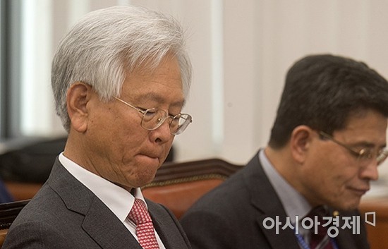 방문진 이사회, 고영주 이사장 불신임안 가결 