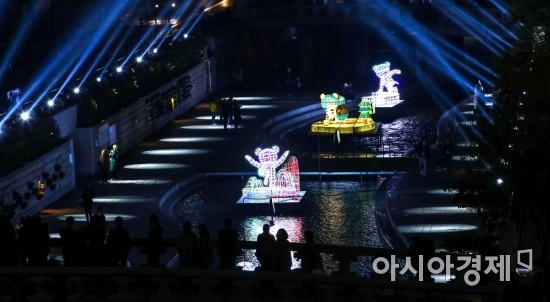 [포토]2017서울빛초롱축제 'D-1'