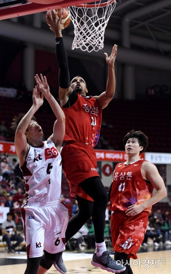 [포토] 이페브라, '화려한 레이업슛'