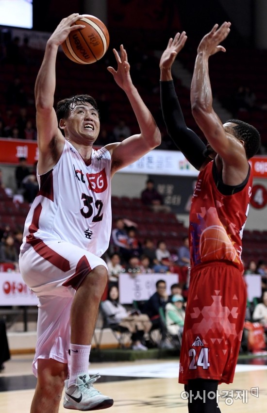 [포토] 김승원, '과감하게 간다'