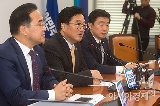 與 "국민-바른, 정책·예산 협의 '2+2+2 모임' 하자"