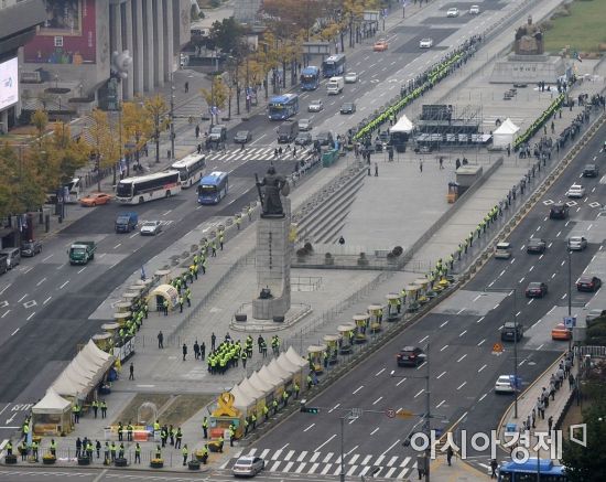 [트럼프 방한]반미vs친미 둘로 나뉜 서울…경찰 '철통경계'