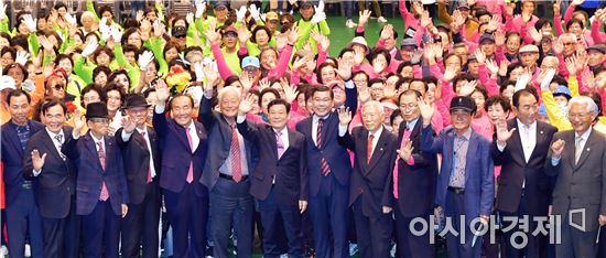 윤장현 광주시장, 제12회 어르신 생활체육 축제 참석