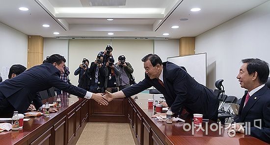 [포토] 바른정당 탈당파-자유한국당 통합파 회동