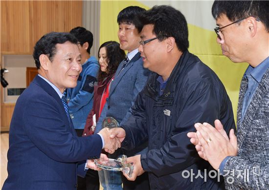 윤장현 광주시장, 제15회 광주시 자활한마당 행사 참석