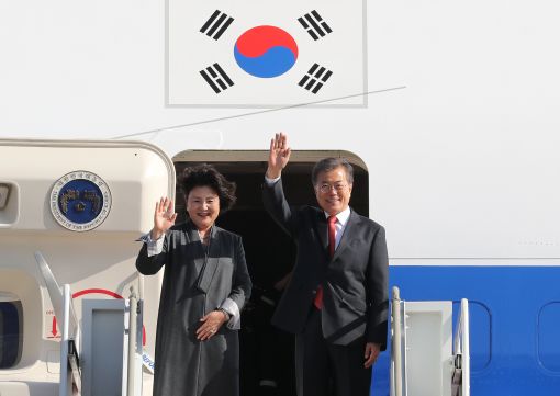 文 대통령, 동남아 순방 키워드…외교다변화·신남방정책·북핵