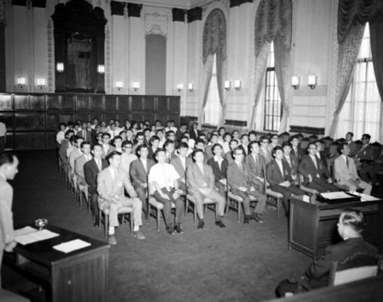 1970년 사법시험 합격자 합격증 수여식/사진=행정안전부 국가기록원