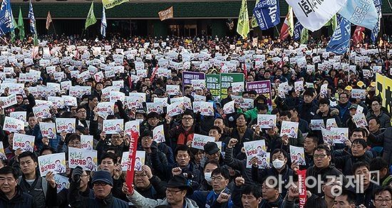 민주노총 "모든 노동자 노조할 권리 쟁취"…5만 노동자 도심행진