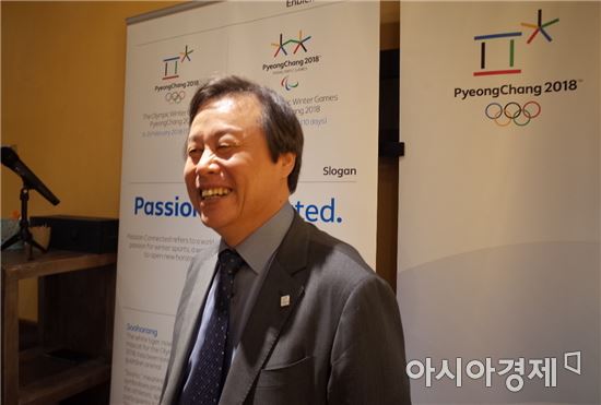 도종환 장관 "평창올림픽 불참 국가 없을 것…北참여 가능성" 