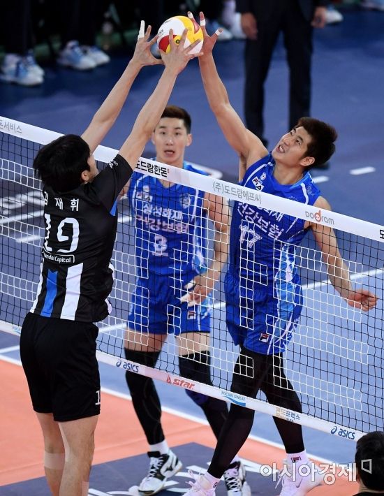 [포토] 박상하-김재휘, '힘겨루기'