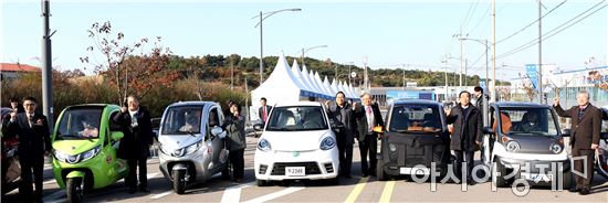 자동차부품연구원 영광 e-모빌리티 연구센터 준공식 모습. 사진제공=전남도