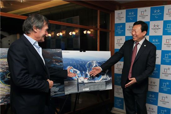 'D-한달' 롯데의 운명은…'경영비리' 1심 선고 앞두고 초긴장(종합)