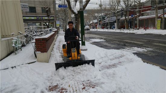 폭설 와도 끄떡 없는 마포구 제설 대책
