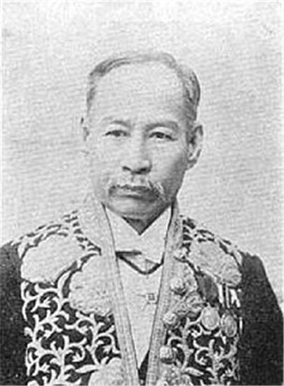[독립문 120돌]②독립문 현판은 정말 매국노 이완용이 쓴걸까? 