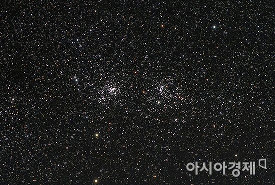 아름다운별로 첫손가락에 꼽히는 페르세웃 자리에 있는 이중성단./사진=변성식 씨 제공