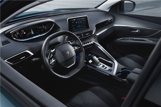 뉴 푸조 5008 SUV 내부