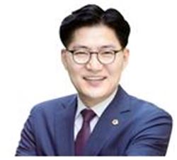 이정훈 "강동구 숙원 지하철 5·8·9호선 연장 조기 착공해야"