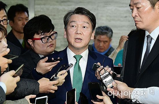 유성엽 "안철수, 통합하려면 보따리 싸서 나가라"