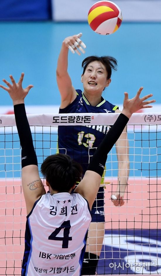 [포토] 김세영, '내 앞을 막지마'