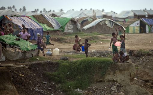 미얀마 압박하는 美 "로힝야 사태는 '인종청소'…책임 물을 것" 