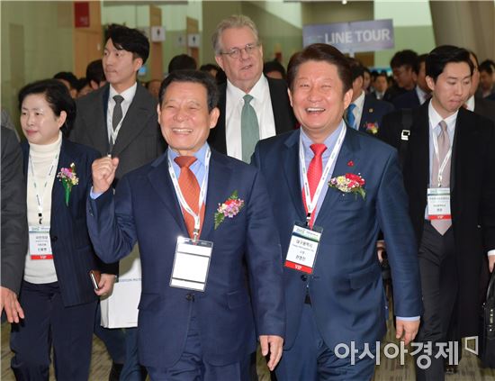 윤장현 광주시장, 대구 국제미래자동차 엑스포 개막식 참석