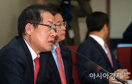 한국당 원내대표 경선, '반홍' 전선 생기나