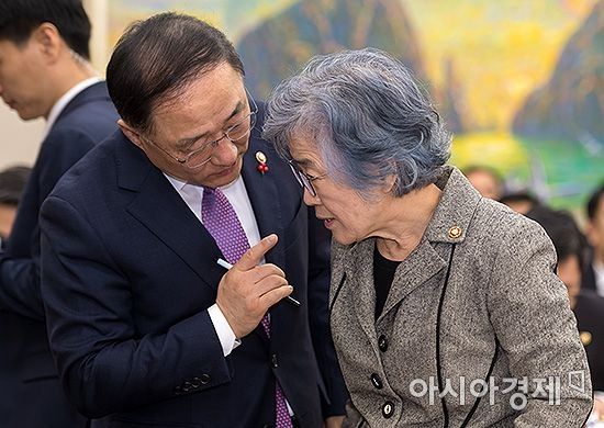 [포토] 김영란 법 수정안 논의?