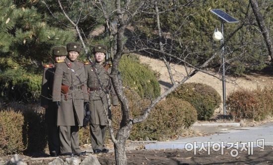 북한군