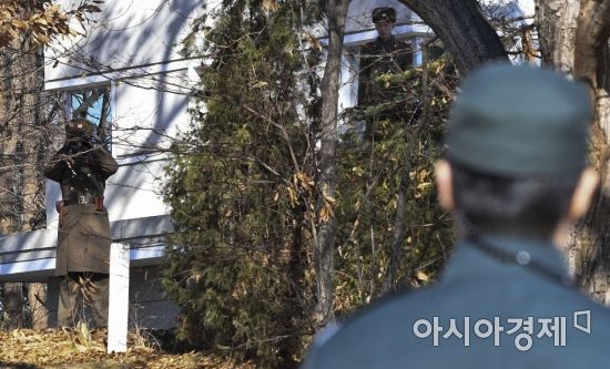 南 "알려줄 내용 없느냐?" 北 "없다. 있으면 통보"