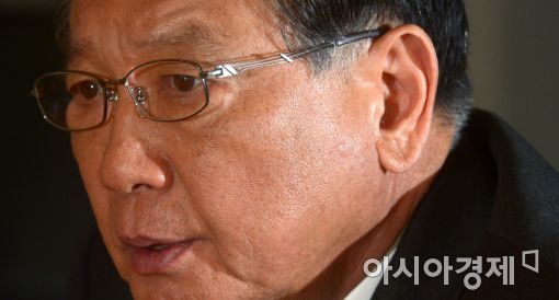 [포토]긴급 기자회견 연 박삼구 회장