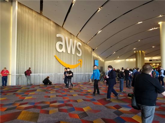AWS, 엘리멘탈 출시…넷플릭스도 클릭 몇 번으로 뚝딱