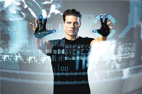 영화 '마이너리티 리포트'의 한 장면. 이 영화는 인공지능과 빅데이터를 활용해 범죄를 미리 예측·예방할 수 있는 미래상을 그리고 있다.