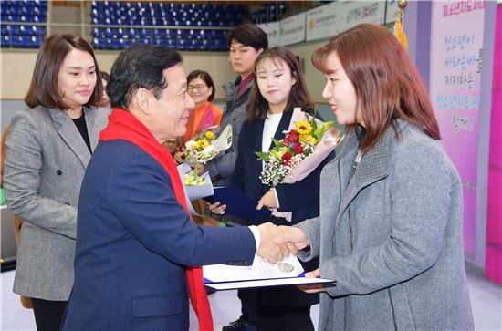 윤장현 광주시장, 광주시 청소년지도자 대회 참석