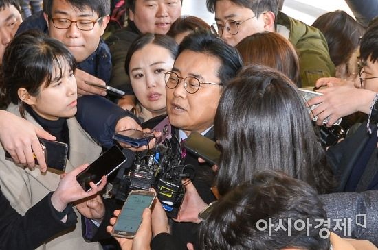 檢, e스포츠협회 뇌물 혐의 전병헌에 징역 8년 6개월 구형