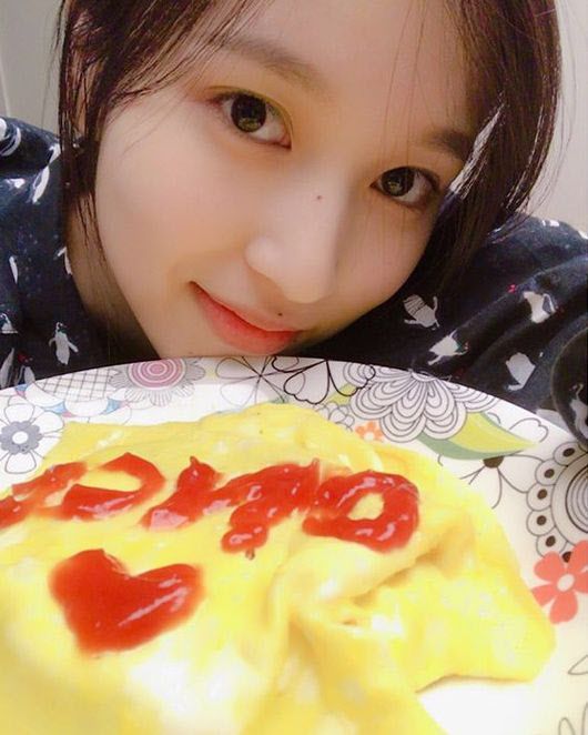 트와이스 미나, SNS 통해 요리실력 공개 “며느리 인증샷!”